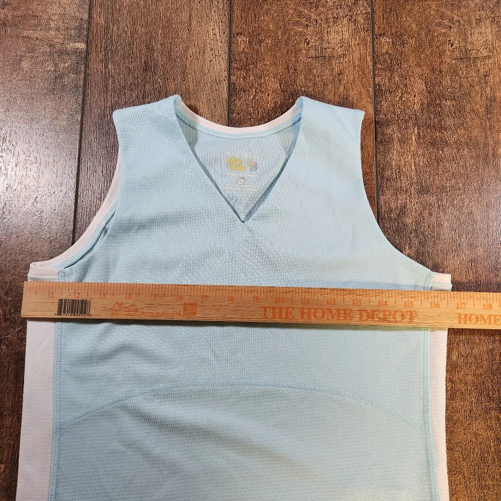 Mountain Hardwear Women Size S Performance Tank Top Stretch Sleeveless Sky Blue - Picture 4 of 8